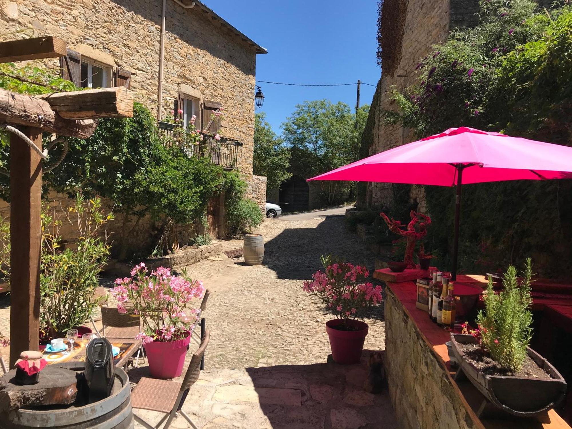 Domaine D'Alcapies Bed & Breakfast Saint-Jean-d'Alcapies Exterior photo